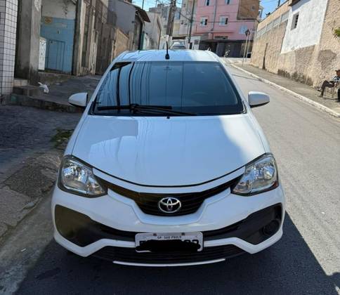 TOYOTA ETIOS 1.5 XS SEDAN 16V FLEX 4P MANUAL TOYOTA ETIOS 1.5 XS SEDAN 16V FLEX 4P MANUAL
